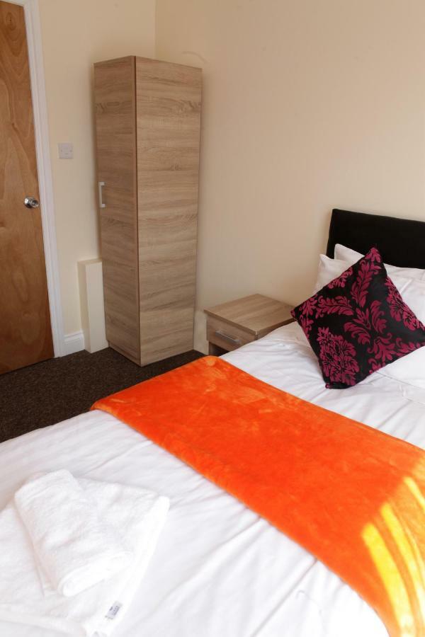 Hr Accommodation London Bagian luar foto