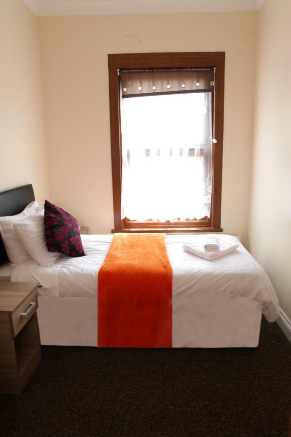 Hr Accommodation London Bagian luar foto
