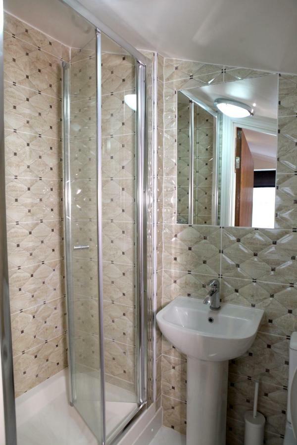 Hr Accommodation London Bagian luar foto