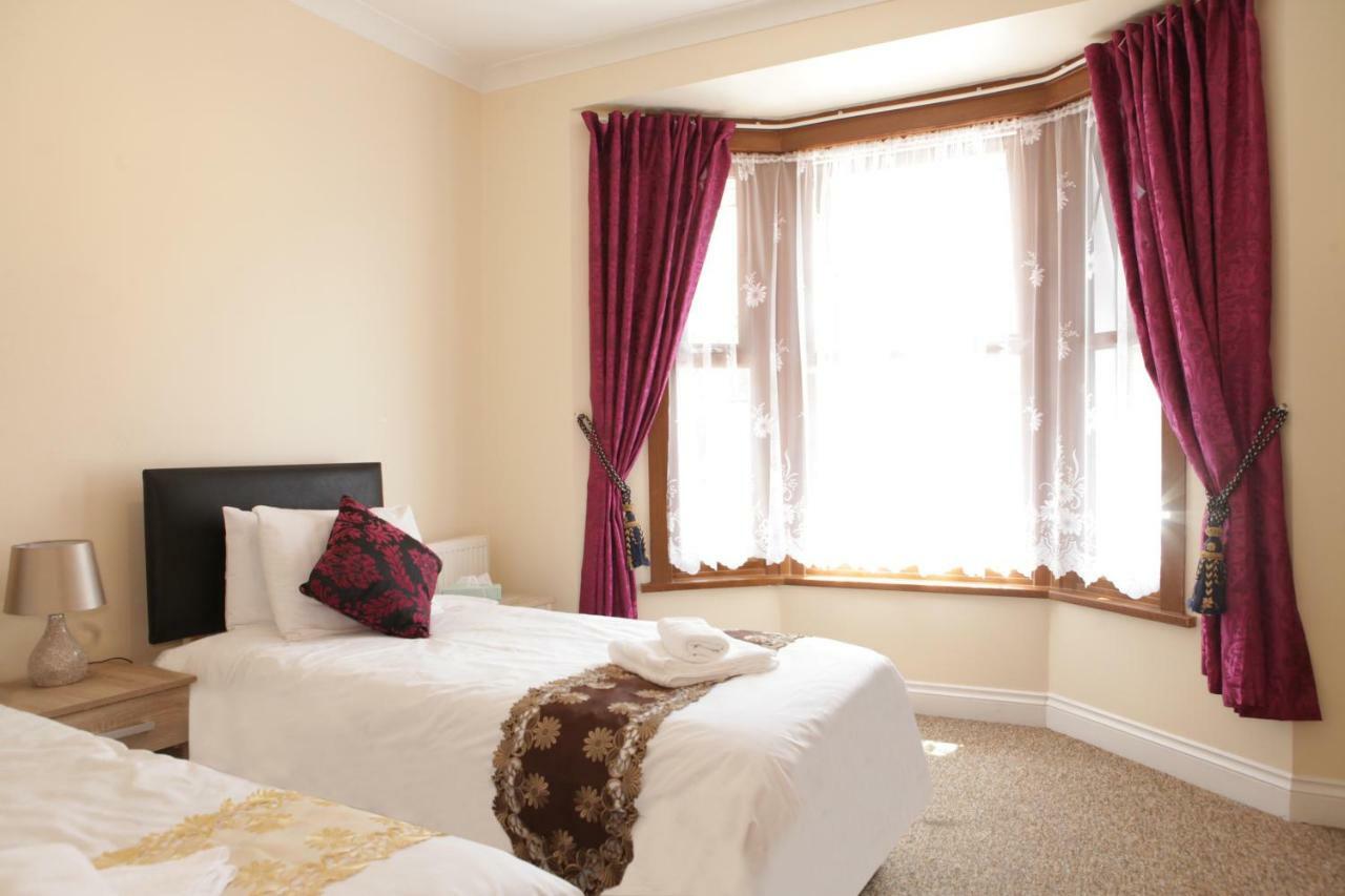 Hr Accommodation London Bagian luar foto