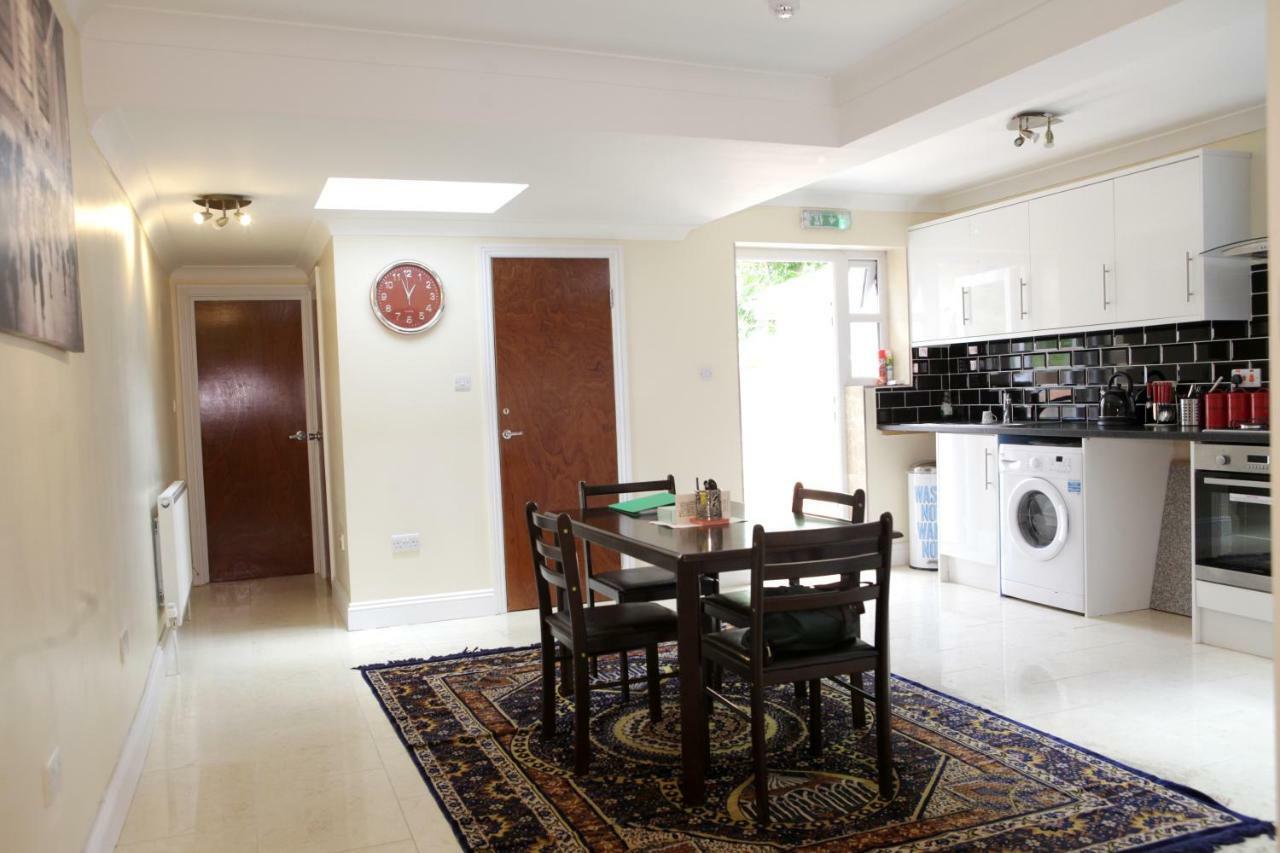 Hr Accommodation London Bagian luar foto